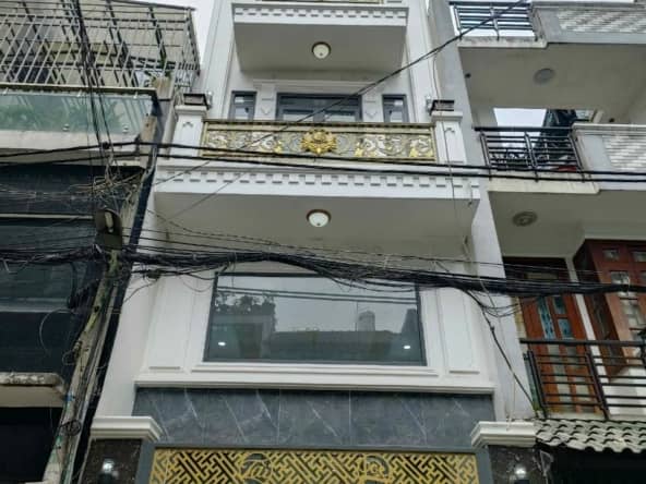 418 3 c le van quoi 1