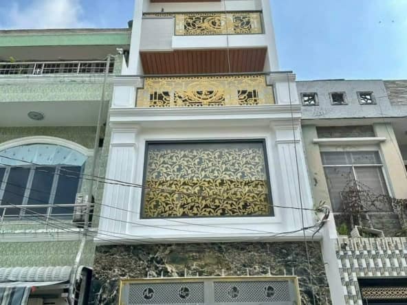 688 23 2 huong lo 2 4x20 5 tang co thang may 1